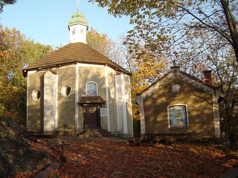 Bardo - Kalwaria - droga krzyżowa - górska kaplica MB s32 - PTTK Strzelin