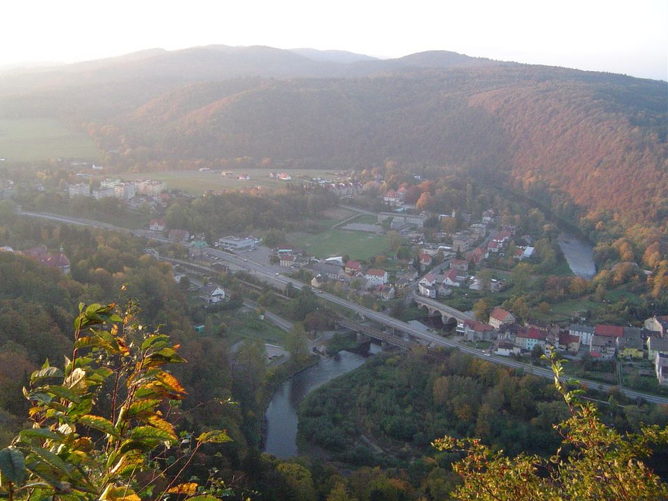 Bardo - Kalwaria - droga krzyżowa - górska kaplica MB s002 - PTTK Strzelin