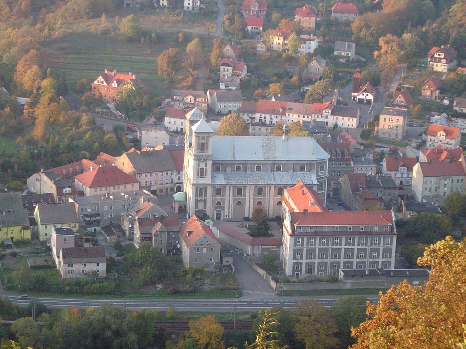 Bardo - Kalwaria - droga krzyżowa - górska kaplica MB s002 - PTTK Strzelin