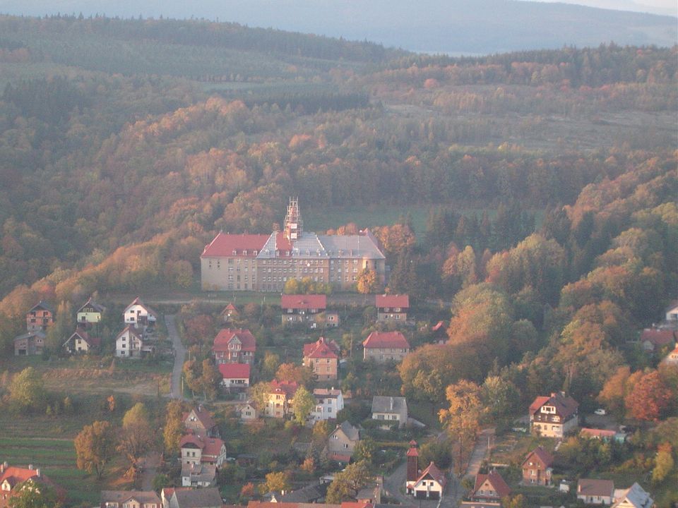 Bardo - Kalwaria - droga krzyżowa - górska kaplica MB s002 - PTTK Strzelin