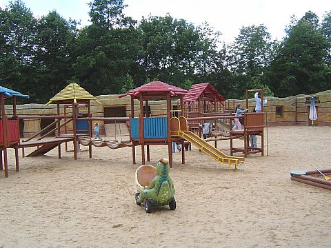 Bałtów - park jurajski