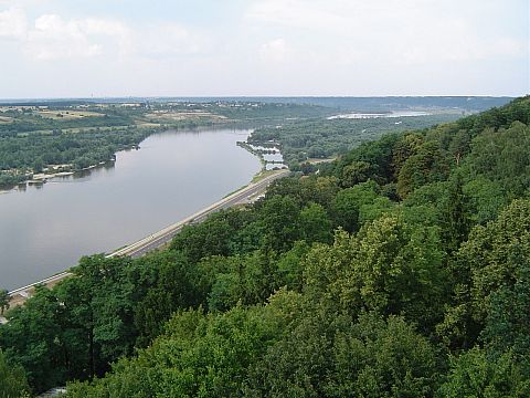 Kazimierz Dolny - widok z wieży zamkowej na Wisłę