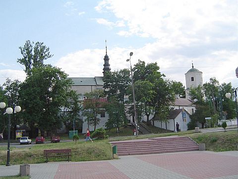 I��a - Ko�ci� farny Wniebowzi�cia Naj�wi�tszej Maryi Panny