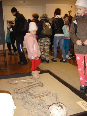 Rajd na �l�� - Muzeum �l�a�skie w Sob�tce s036 - PTTK Strzelin