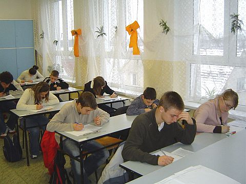 XI Konkurs Turystyczno-Krajoznawczy o Ziemi Strzeli�skiej s006 - PTTK Strzelin