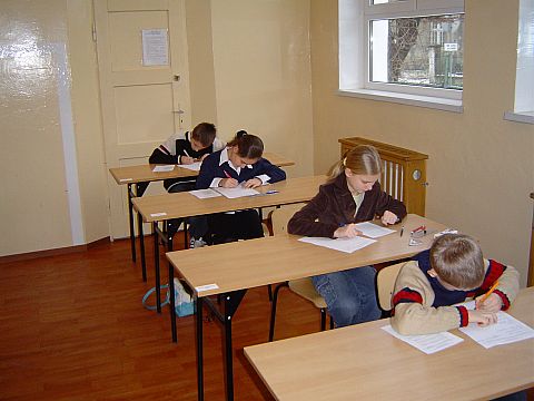 XI Konkurs Turystyczno-Krajoznawczy o Ziemi Strzeli�skiej s013 - PTTK Strzelin