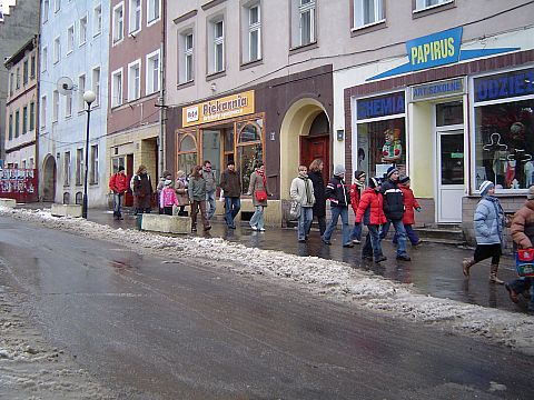 XI Konkurs Turystyczno-Krajoznawczy o Ziemi Strzeli�skiej s023 - PTTK Strzelin