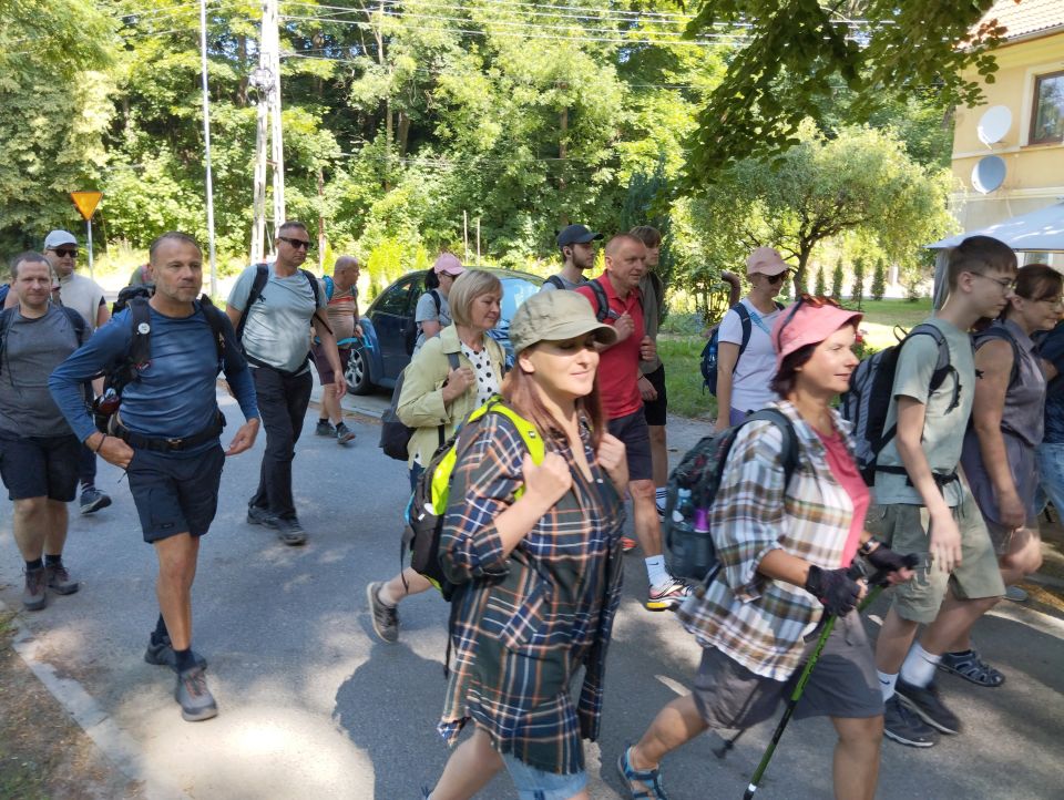 Wycieczka w Góry Bardzkie s002 - PTTK Strzelin