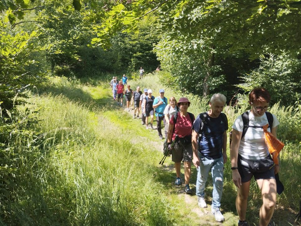 Wycieczka w Góry Bardzkie s002 - PTTK Strzelin