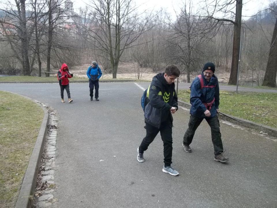 Wycieczka w Góry Bardzkie s002 - PTTK Strzelin