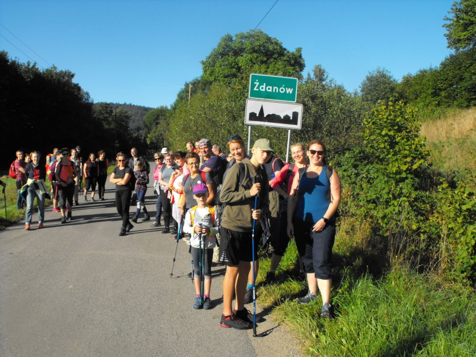 Wycieczka w Góry Bardzkie s002 - PTTK Strzelin