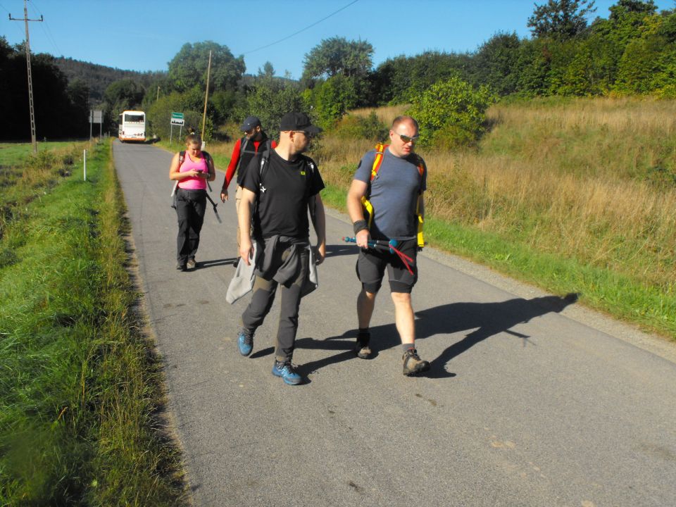 Wycieczka w Góry Bardzkie s002 - PTTK Strzelin