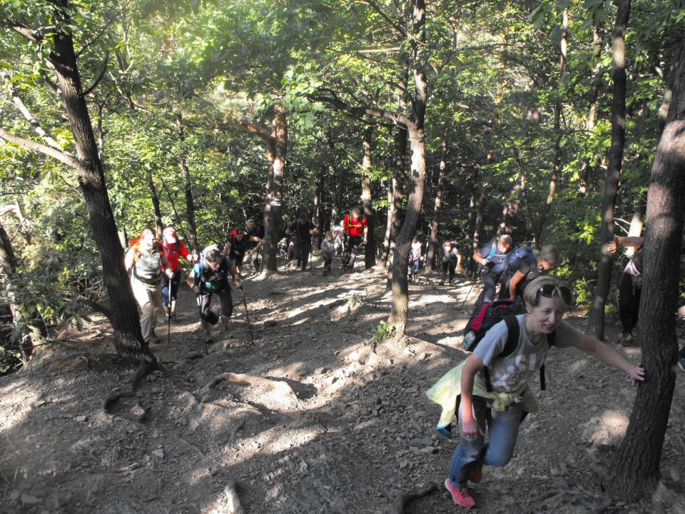 Wycieczka w Góry Bardzkie s002 - PTTK Strzelin