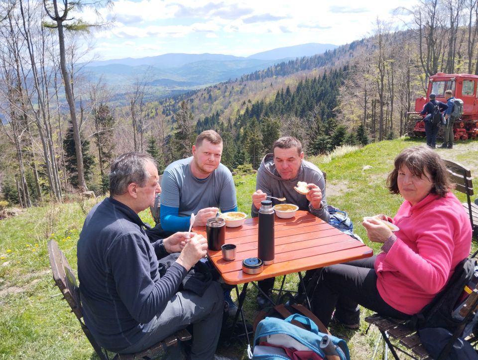 Wycieczka w Beskid Mały s002 - PTTK Strzelin