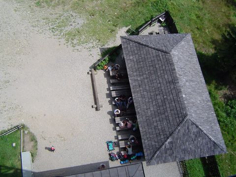 Wiata na Wielkiej Czantorii s034 - PTTK Strzelin