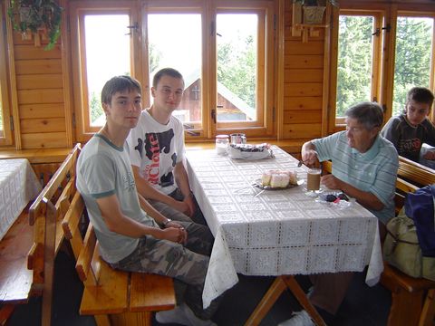 Ob�z w�drowny - schronisko pod Klimczokiem