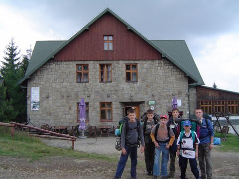 Ob�z w�drowny - schronisko pod Klimczokiem