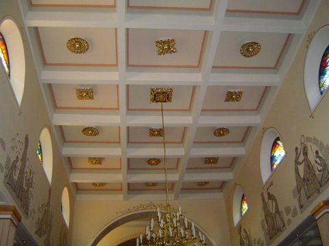 Szczyrk-G�rka - Sanktuarium Matki Boskiej Kr�lowej Polski