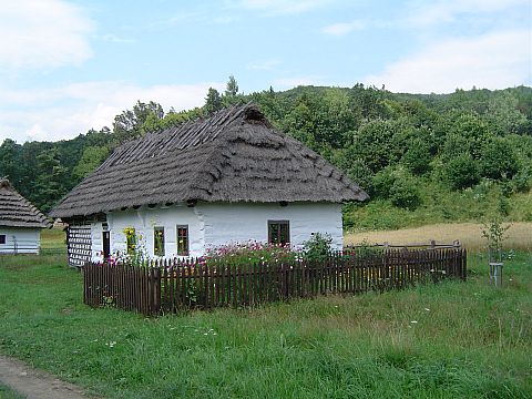 Sanok - Muzeum Budownictwa Ludowego - skansen s054 - PTTK Strzelin