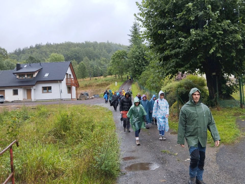 Wycieczka w Góry Bystrzyckie s002 - PTTK Strzelin