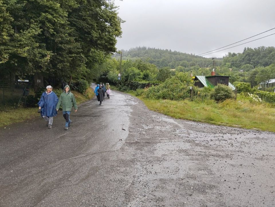 Wycieczka w Góry Bystrzyckie s002 - PTTK Strzelin