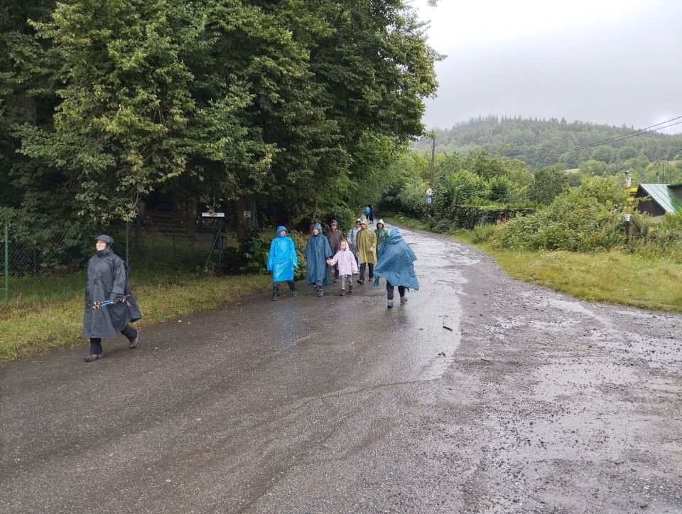 Wycieczka w Góry Bystrzyckie s002 - PTTK Strzelin