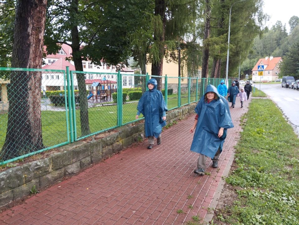 Wycieczka w Góry Bystrzyckie s002 - PTTK Strzelin