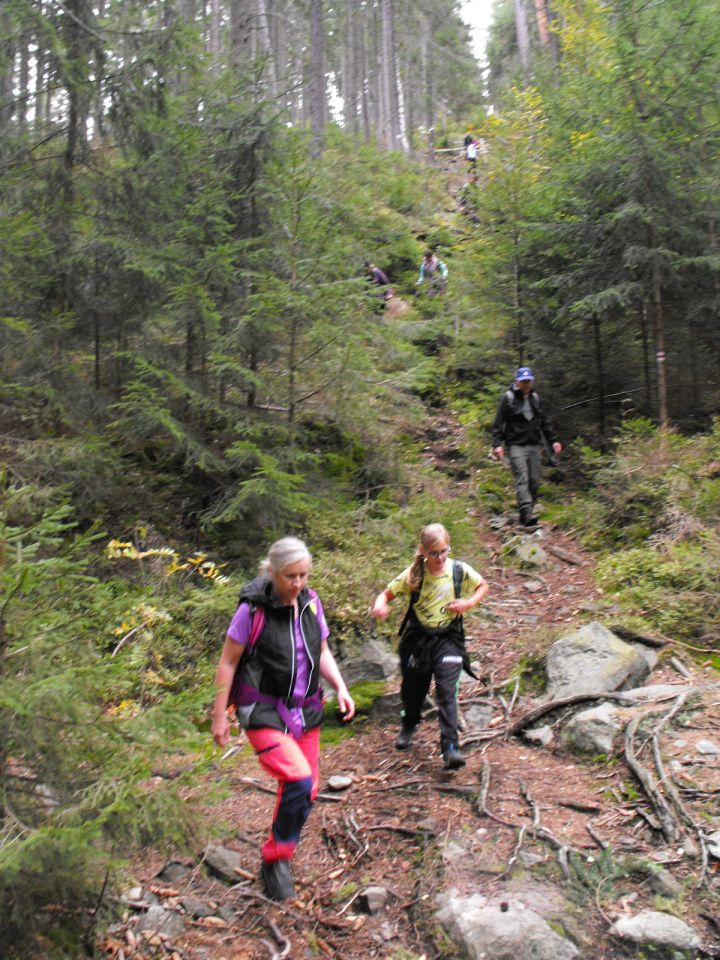 Wycieczka w Góry Bystrzyckie s002 - PTTK Strzelin