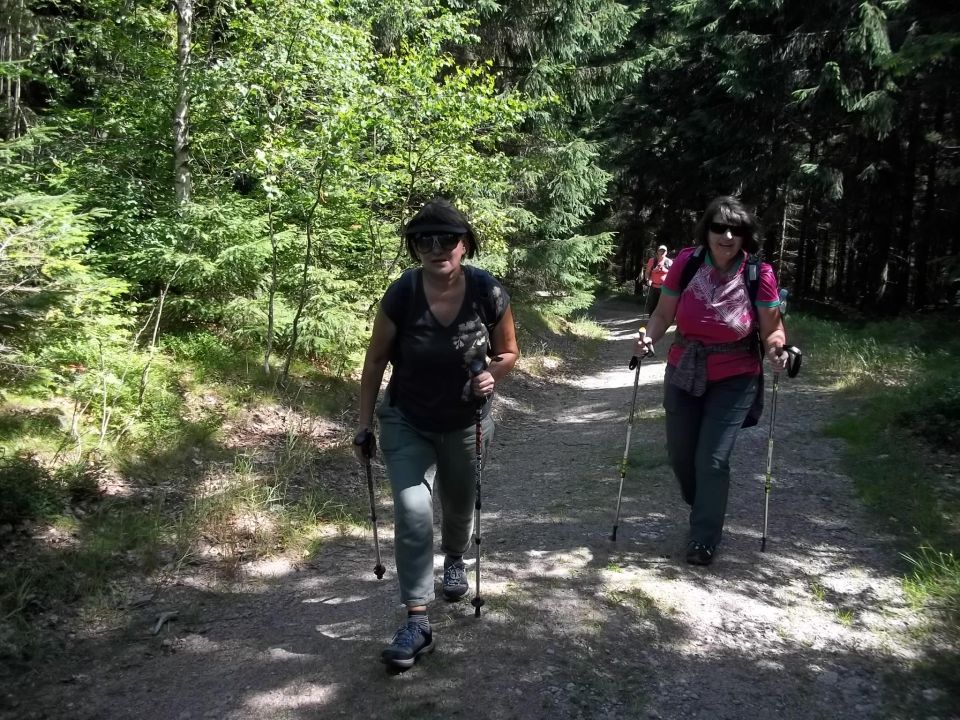 Wycieczka w Góry Bystrzyckie s002 - PTTK Strzelin