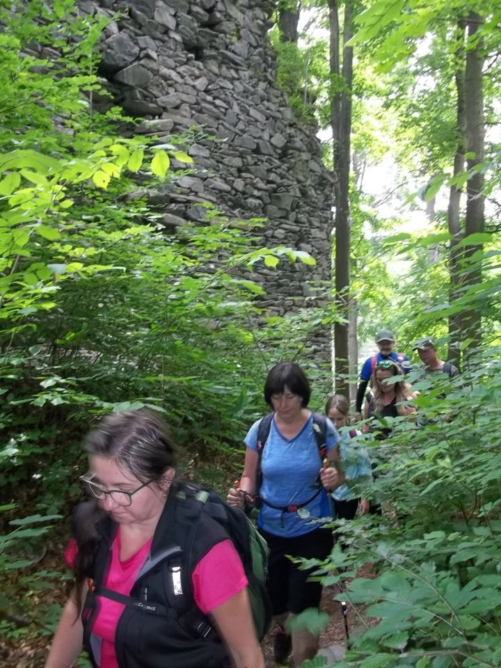 Wycieczka w Góry Bystrzyckie s002 - PTTK Strzelin