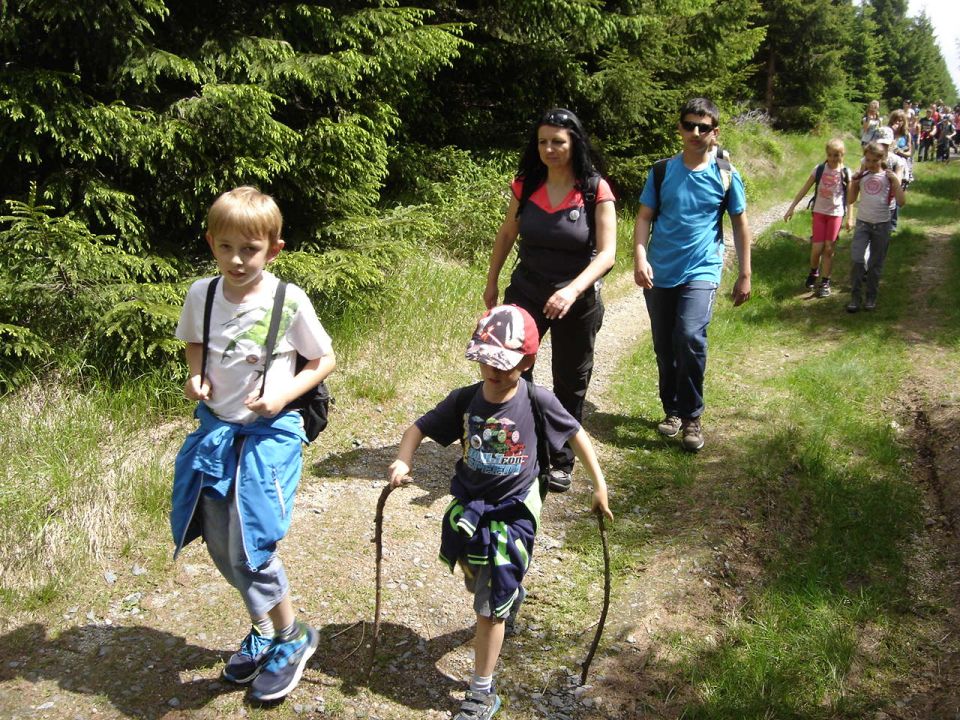 Wycieczka w Góry Izerskie s002 - PTTK Strzelin