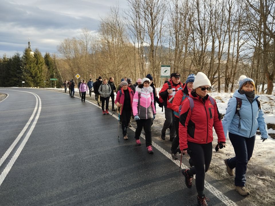 Wycieczka w Góry Suche s003 - PTTK Strzelin