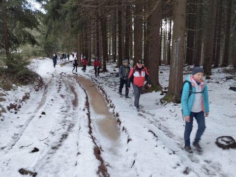 Wycieczka w Góry Suche s14 - PTTK Strzelin