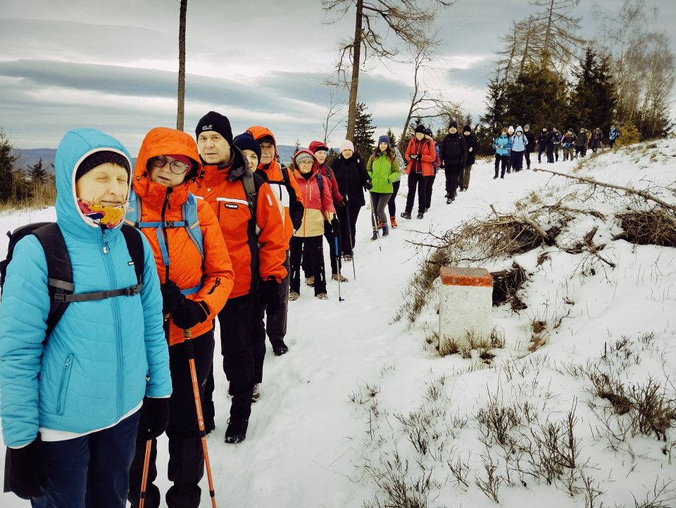 Wycieczka w Góry Suche s003 - PTTK Strzelin