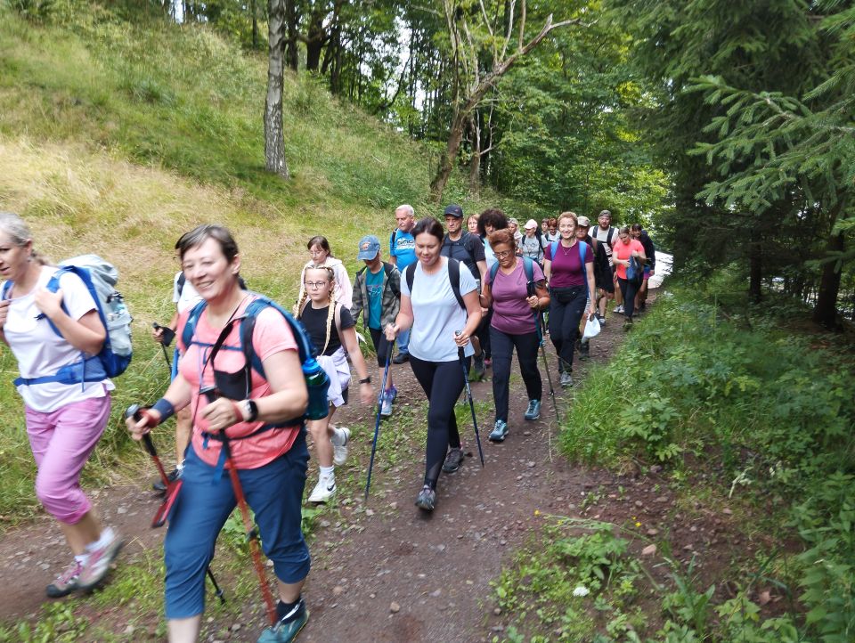 Wycieczka w Góry Kamienne s003 - PTTK Strzelin