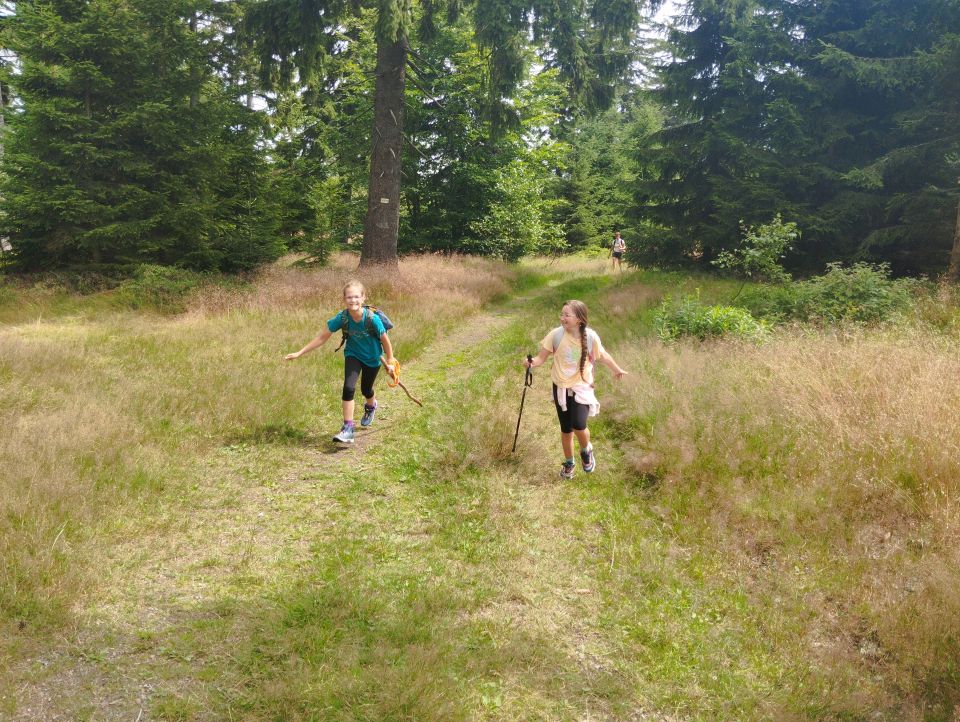 Wycieczka w Góry Kamienne s003 - PTTK Strzelin