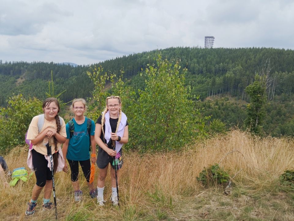 Wycieczka w Góry Kamienne s003 - PTTK Strzelin