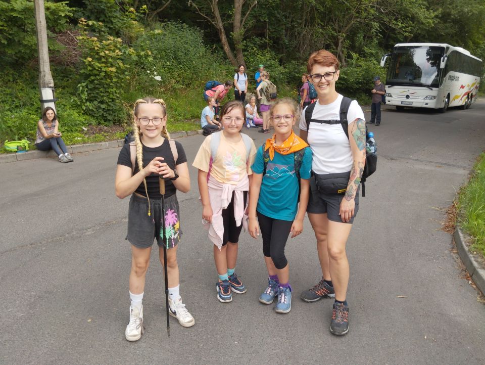 Wycieczka w Góry Kamienne s003 - PTTK Strzelin