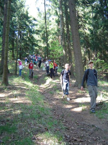 G�ry Kamienne - zej�cie z g�ry Jatki s017 - PTTK Strzelin