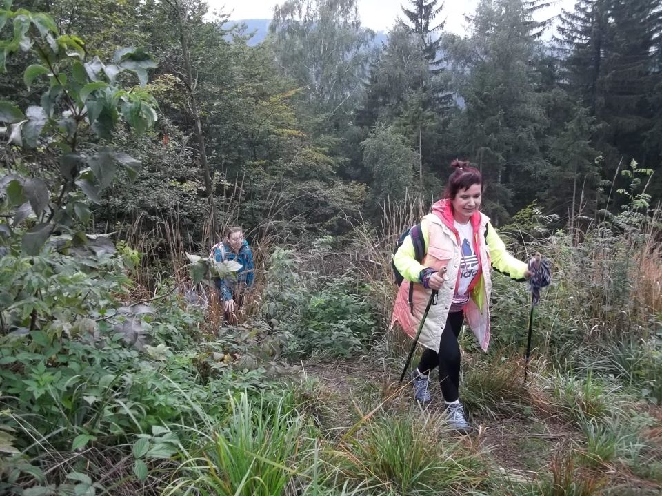 Wycieczka w Góry Kamienne s002 - PTTK Strzelin