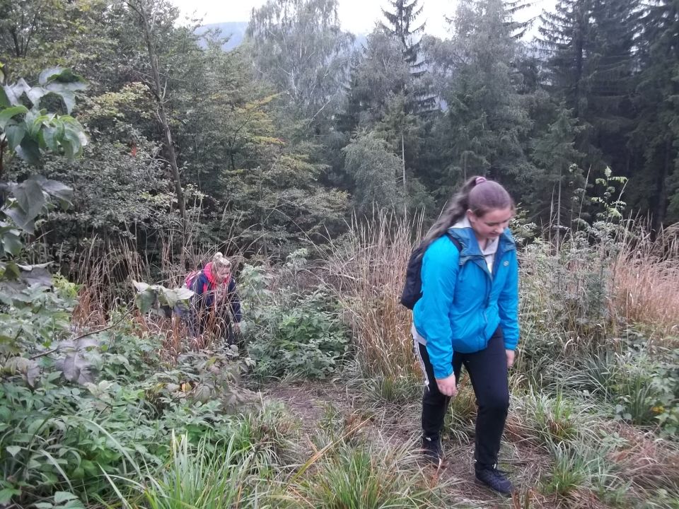 Wycieczka w Góry Kamienne s002 - PTTK Strzelin