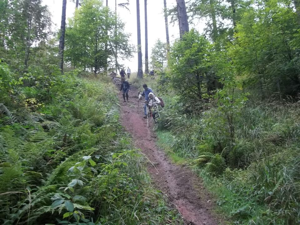 Wycieczka w Góry Kamienne s002 - PTTK Strzelin