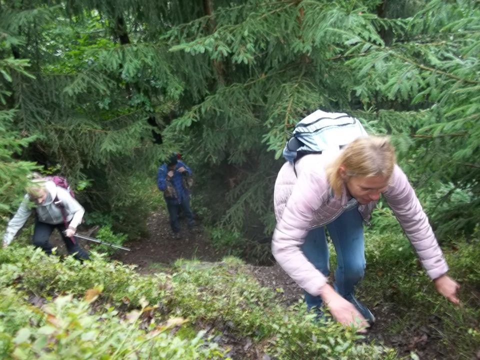 Wycieczka w Góry Kamienne s002 - PTTK Strzelin