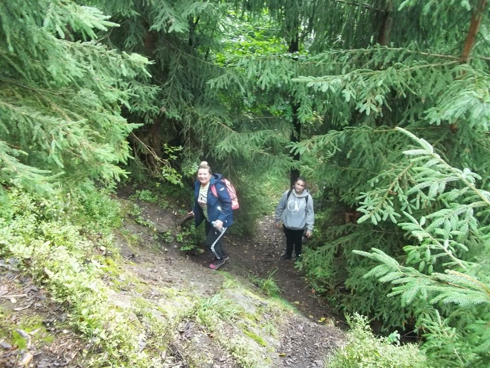 Wycieczka w Góry Kamienne s002 - PTTK Strzelin