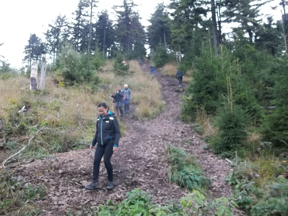 Wycieczka w Góry Kamienne s002 - PTTK Strzelin