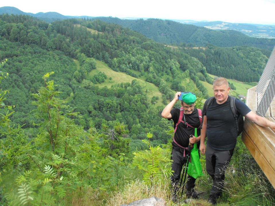 Wycieczka w Góry Kamienne s003 - PTTK Strzelin