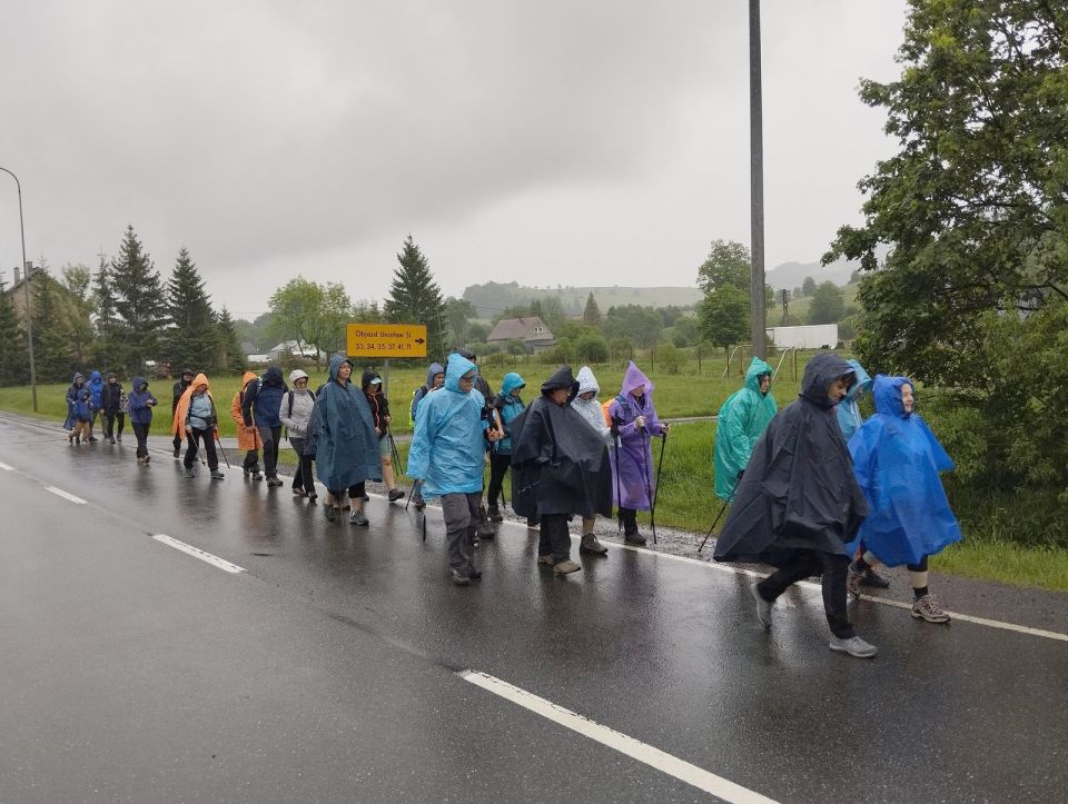 Wycieczka w Góry Kamienne s003 - PTTK Strzelin
