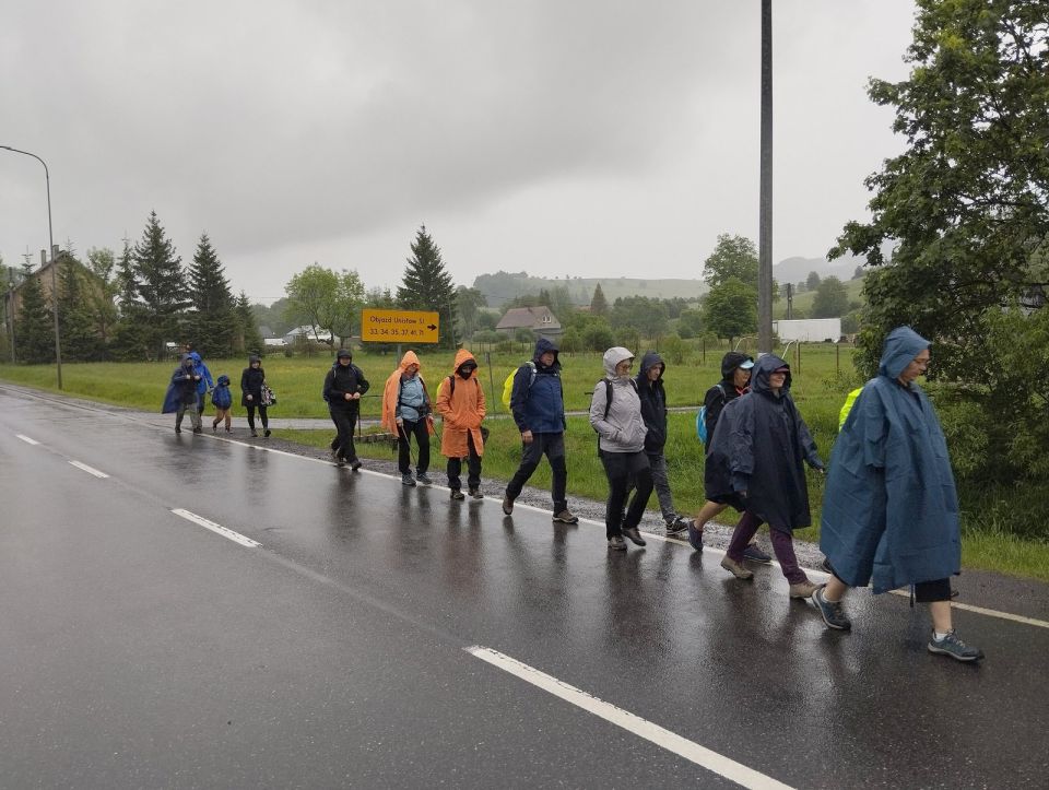 Wycieczka w Góry Kamienne s003 - PTTK Strzelin