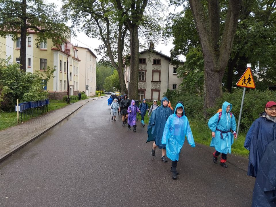 Wycieczka w Góry Kamienne s003 - PTTK Strzelin