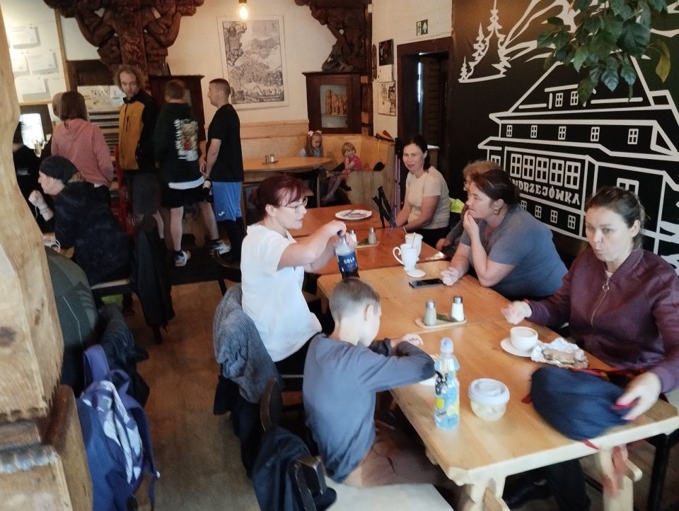 Wycieczka w Góry Kamienne s003 - PTTK Strzelin